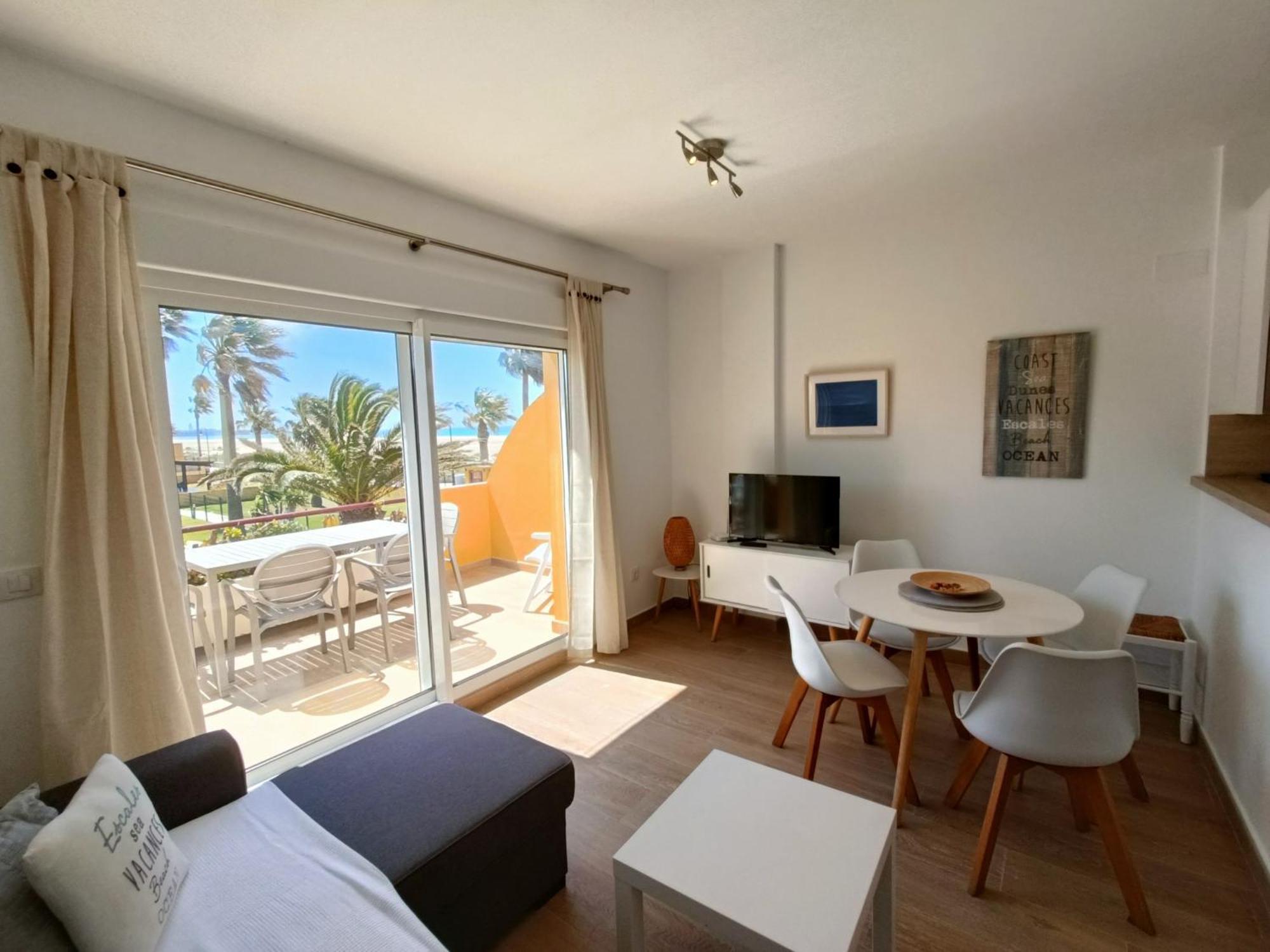 Livingtarifa Aloha Apartment Bagian luar foto